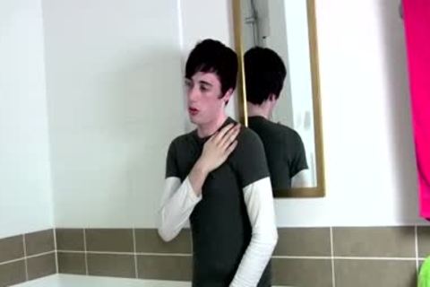 Emo guy Ashley Hawkes Jerks Off His penis In The bathroom