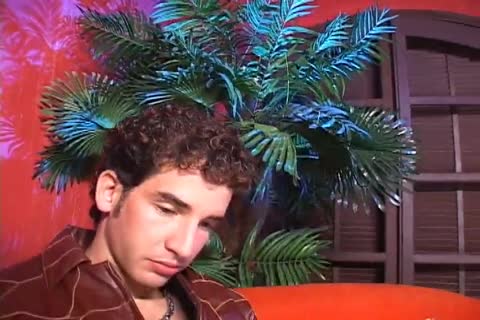 guys Felix Lins And Renzo Araujo fuck Hard And long