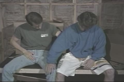 White Hung bonks His Boyfriend In The wazoo