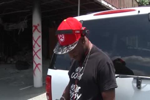 black Straighty cums