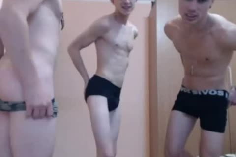 three Romanian dirty males cum OnCam,delicious booties