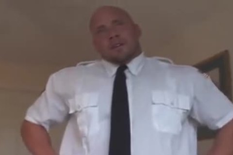 Musclebull Cop