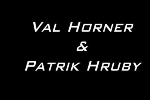 Val Horner, Patik Hruby raw