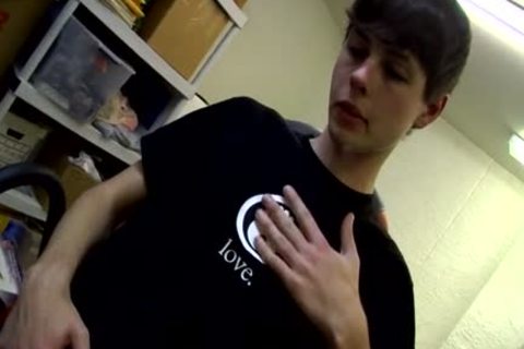 Stroking His weenie On The Job - Dustin Beeber