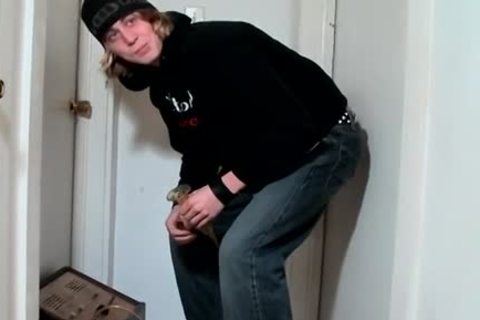 cock engulfing Machine gets Him Cumming - Carl Alexander