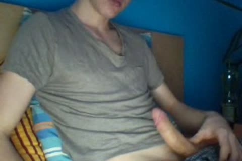 German attractive chap Cums On cam,large knob,lovely anal