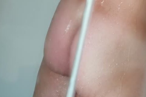 ShowerBait - Arad receives Caught lascivious In The Shower