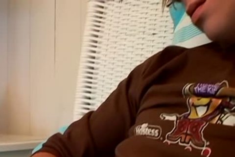 Young Casey Wood pumping