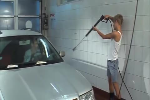 Car Wash Wit happy End