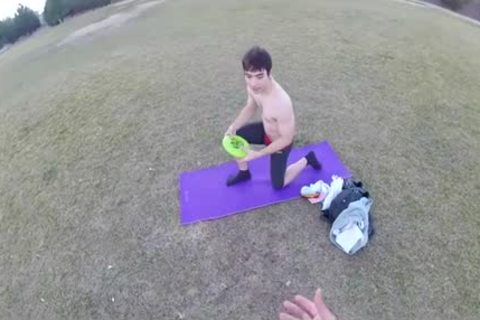Frisbee slam
