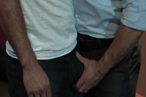 Muscle Bear butthole sex And Facial cum