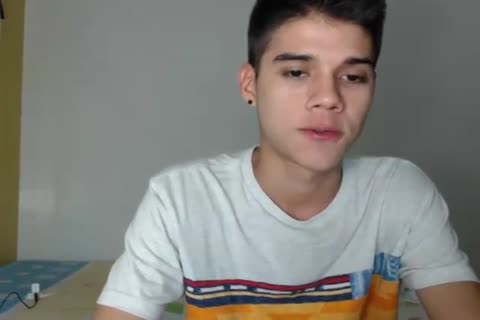 Beauty On cam Watch His stunning 10-Pounder