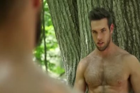 Muscle weenie Flip Flop And cumshot