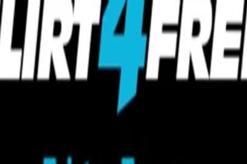 Bro Plays Tug Of War With His Uncut rod