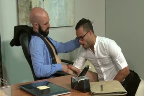 giant penis Bear ass sex And cumshot