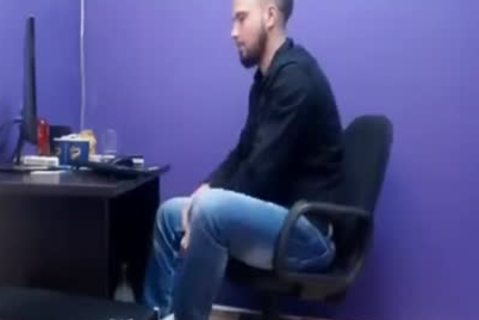 That penis Needs A worthy long sucking