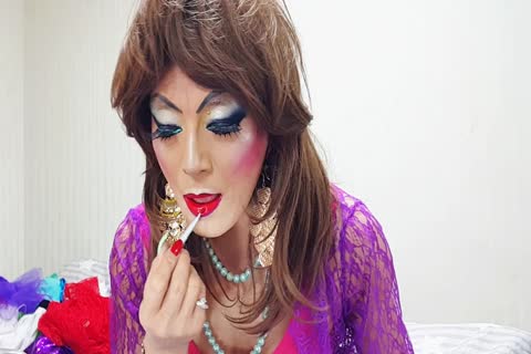 Sissy beauty Niclo After Makeup Masturbation2