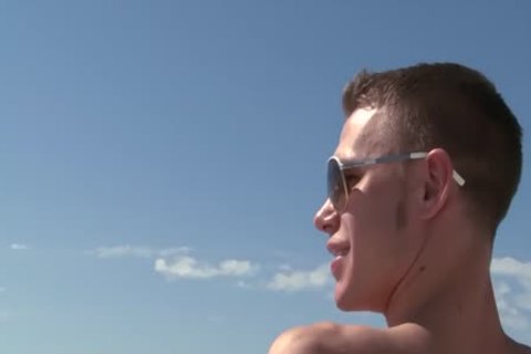 muscular homo Enjoying lusty twink