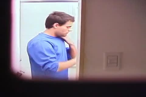 Straight boys Caught On Tape 9 - Scene 6