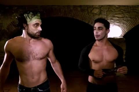 Foda Entre DotadÃµes No Halloween - bareback