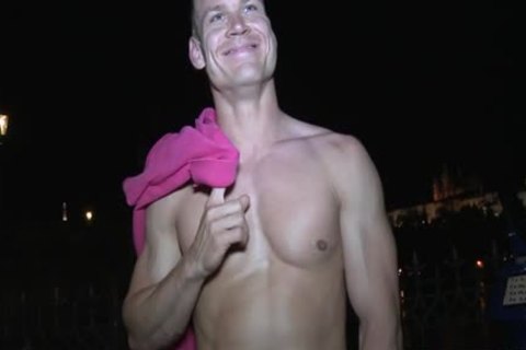 Muscle Daddy anal sex And Facial