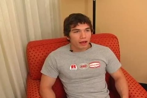 Gavin Green - Gavin gets Jizzy