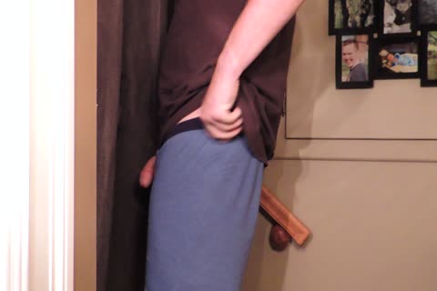 Hung twink Sucks My 10-Pounder before I Return The Favour