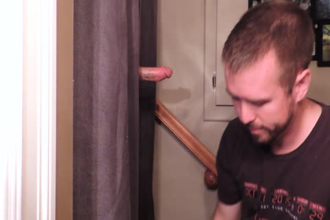 Straight 22 Year old With An 8 Inch Cut Trimmed 10-Pounder Comes By My Gloryhole