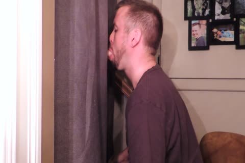 Straight 22 Year old With An 8 Inch Cut Trimmed 10-Pounder Comes By My Gloryhole