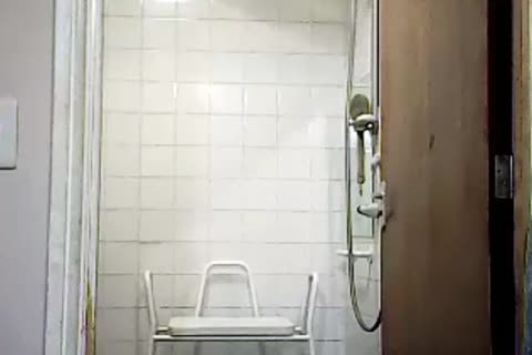 grandpa Shower On cam