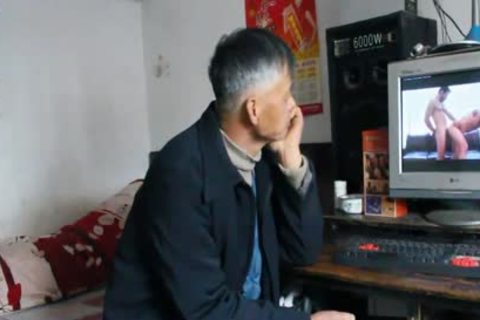 Two daddy Chinese
