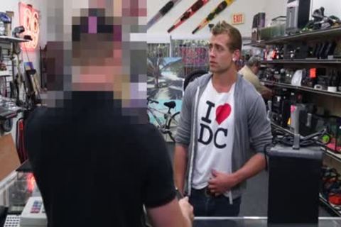 Muscled lusts hard ramming