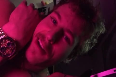 Buttplug Jerkoff On web camera