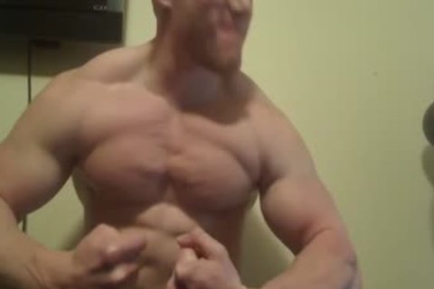 Muscle fellow Showing Off In underclothing