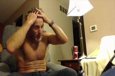 DILF Jerks Off On cam