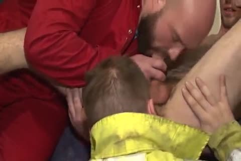 kinky British Builders