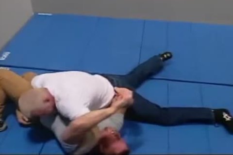 Brett Akers Wrestles John Mangoss