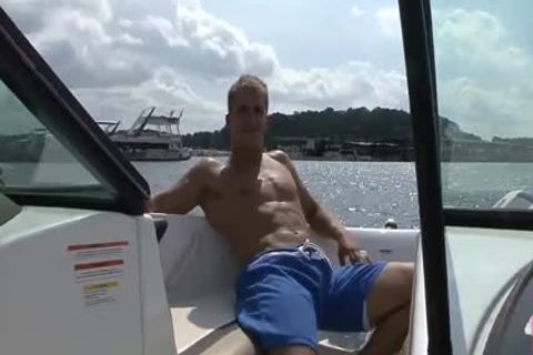 Brandon Nailing In Public