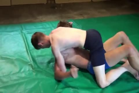 boyz Wrestle For enjoyment