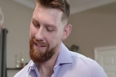 Daddys bare Office Sex Affair