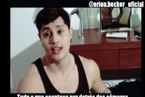 Pediu Pizza E E Sentou No Entregador