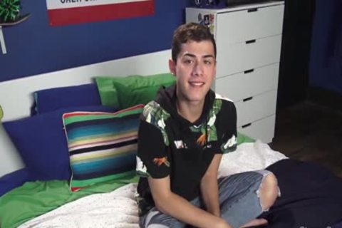 twink Solo With dildo And Helping Hand