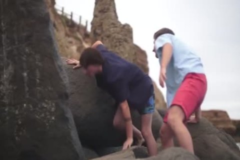 HS-Sea Shore painfully