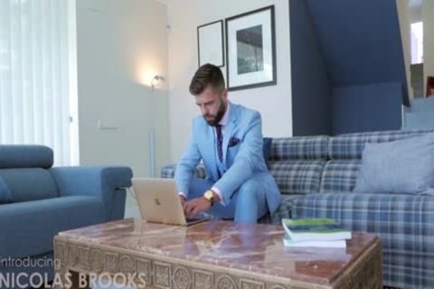 Hector De Silva Suited Up