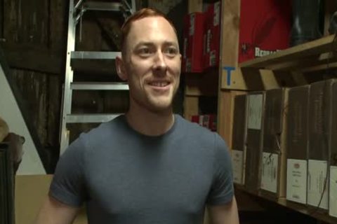 bound In Public - Damien Moreau (34158).mp4