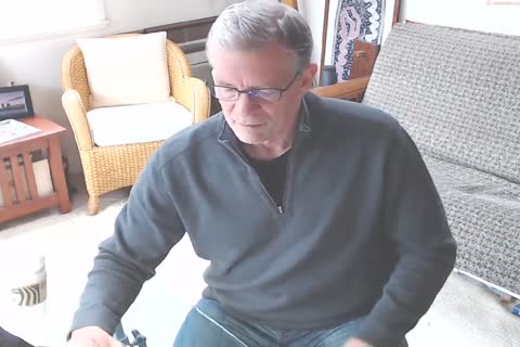 big Dicked dad wanking 002