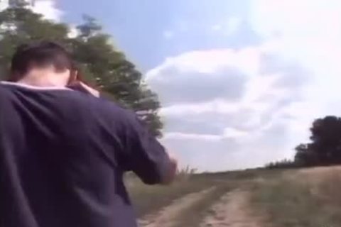 Sunbathing twink Enjoys A admirable Outdoor bang