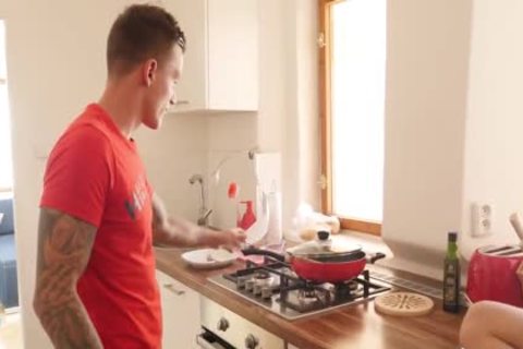 recent Top In Town With Jake Olsen & Taskmaster Ully