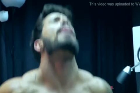 Hot Pietro Duarte showing big dick