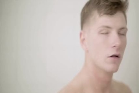 Lukas Stone & Mason Lear pounding nude In The Shower